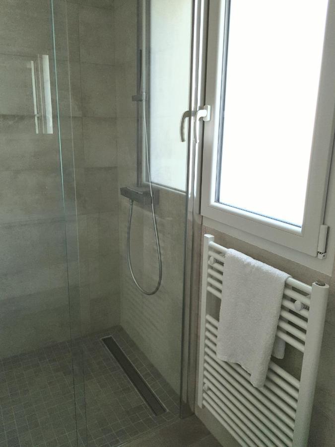 Chambre D'Hotes Du Muguet Avec Sdb Privative Льо Ман Екстериор снимка