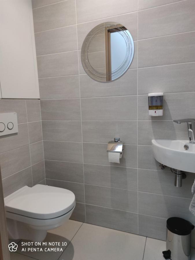Chambre D'Hotes Du Muguet Avec Sdb Privative Льо Ман Екстериор снимка